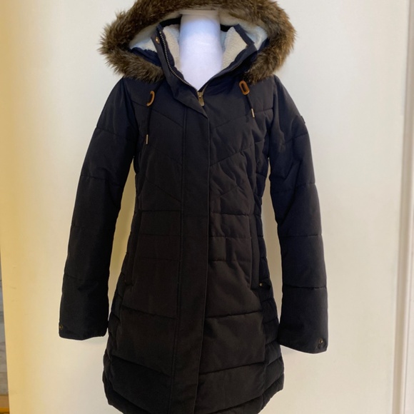 Roxy Women’s Winter Coat – Size Small – Dark Navy – Faux Fur on Hood - Picture 3 of 9
